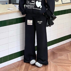 批发大码字母印花<b class='q'>休闲裤</b>】2026泓气卫裤春秋冬运动休闲宽松直筒长裤男