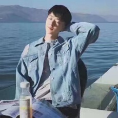 牛仔淘潮外套男士春秋季夹克2026新款韩版帅气宽松上衣服男款春装