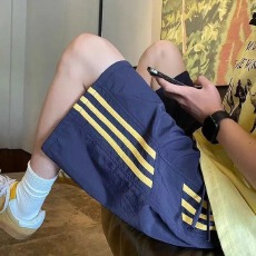 三杠风少运动短裤男青少年夏季超薄冰丝速干沙滩裤宽松休闲五分裤