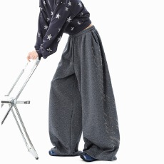 批发美式初见满天星字母烫钻弯刀卫裤女男秋季hiphop阔腿裤宽松休闲裤