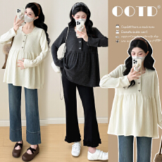 批发实拍~秋冬法式方领刺绣爱心宽松孕妇上衣