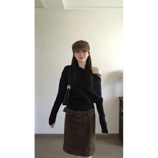 批发秋冬穿搭韩系通勤设计感斜肩针织衫上衣高腰显瘦A字裙子套装女