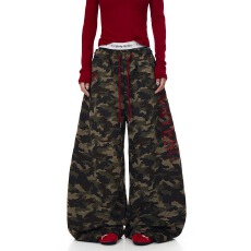 批发BLACKLISTS美式复古字母<b class='q'>烫钻</b>抽绳弯刀迷彩裤男女撞色宽松阔腿裤潮