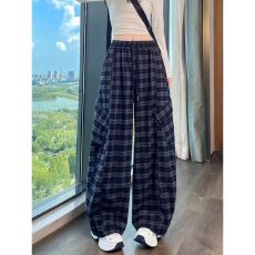 批发加绒加厚格子弯刀工装裤女秋冬高腰宽松复古两穿运动束脚阔腿裤子