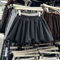 批发空气层麂皮绒280克花苞半身裙女<b class='q'>秋</b>冬新款宽松百搭A字蓬蓬短裙子