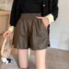 批发pu<b class='q'>皮短裤</b>女秋冬2026新款美拉德穿搭高腰显瘦百搭抽绳阔腿休闲裤子