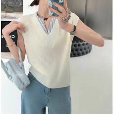 批发<b class='q'>韩</b>系简约V领坎肩小飞袖T恤春季新款减龄灰色修身显瘦百搭针织上衣