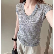 批发纯欲风低U领针织衫短袖女夏季2026新款巨好看的修身坑条薄款上衣