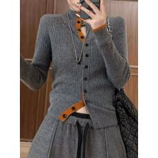 批发假两件撞色针织打底衫女秋冬2025新款大码胖MM单排扣毛衣长袖上衣