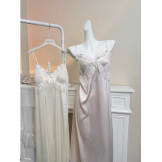 批发网图性感睡衣女冰丝吊带睡裙长款蕾丝花边轻奢高级感带胸垫家居服