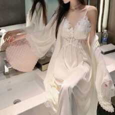 批发网图性感<b class='q'>睡衣</b>女冰丝吊带睡裙睡袍两件套中长款高级感带胸垫家居服