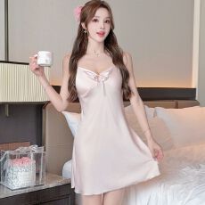 批发实拍夏季性感睡衣女冰丝吊带睡裙纯色轻奢高级感带胸垫家居服纯欲