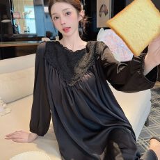 批发实拍<b class='q'>春</b>夏新款睡衣女长袖冰丝睡裙长款蕾丝宽松高级感轻奢风家居服