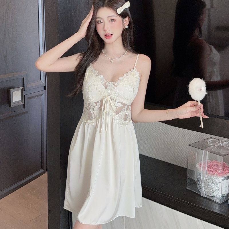 BY33100# 性感睡衣女夏季冰丝吊带睡裙夏天薄款蕾丝带胸垫高级感家居服 服裝批發女裝批發服飾貨源