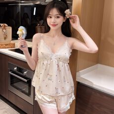 批发实拍<b class='q'>性感</b><b class='q'>睡衣</b>女冰丝吊带短裤套装甜美卡通印花纯欲风带胸垫家居服