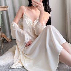 批发春秋性感睡衣女冰丝吊带睡裙<b class='q'>睡袍</b>两件套装长款高级感带胸垫家居服