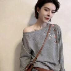 春夏季长袖宽松大码休闲斜领卡通娃印花薄防晒T恤上衣