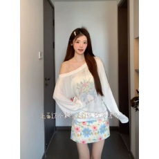 批发花卉印花宽松莱赛尔天丝薄款微透防晒罩衫上衣夏季斜肩长袖T恤女