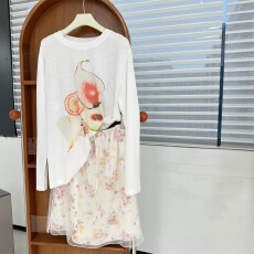 批发水果切片印花长袖防晒T恤女26夏季宽松舒适轻薄天丝圆领上衣罩衫