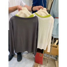 批发<b class='q'>大码</b>宽松早春防晒时尚休闲百搭斜肩上衣新款卡通图案印花<b class='q'>长袖</b>t恤