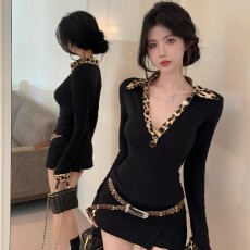 美式性感拼接翻领上衣女早秋辣妹长袖打底收腰显瘦t恤