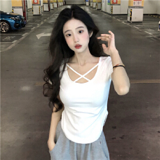 批发已出货 纯棉32支拉架 纯棉U领交叉<b class='q'>短袖</b>T恤女春季新款