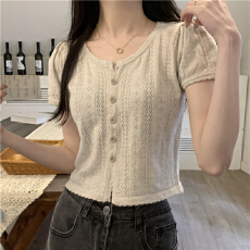 批发已出货 钩花镂空短袖<b class='q'>针织衫</b>女夏季甜辣<b class='q'>短款</b>小开衫显瘦纯色上衣