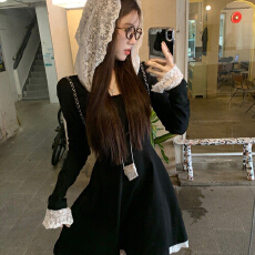 批发已出货蕾丝拼接连帽针织<b class='q'>连衣裙</b>女秋季收腰裙子设计感甜辣风<b class='q'>长袖</b>a