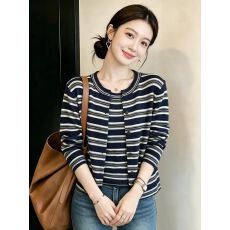 批发已出货早秋新款穿搭撞色条纹开衫外套<b class='q'>吊带</b>上衣两件套