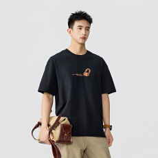 美式潮流肌理感印花圆领短袖含税价格:50.8