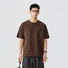 批发高端美式复古松弛感条纹短袖<b class='q'>T</b><b class='q'>恤</b>男装【含税价格:64.4】