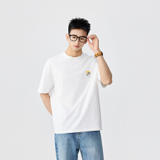 批发时尚潮牌印花男士短袖T恤 【含税价格:48.5】