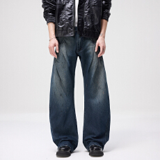 2026年新复古做旧街头风宽松阔腿牛仔裤男设计感休闲弯刀长裤