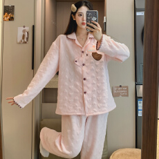 批发KKH 空气棉夹层<b class='q'>睡衣</b>女秋冬翻领长袖开衫家居服套装