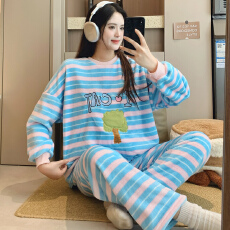 批发KKKH珊瑚绒睡衣女秋冬加绒加厚法兰绒圆领套头家居服套装
