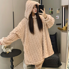 批发KKH 珊瑚绒睡衣女秋冬加绒加厚连帽睡袍套装潮流斗篷家居服