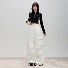 批发潮酷纯棉白色工装裤休闲阔腿牛仔裤<b class='q'>女</b>廓形宽松贴袋松弛感个性时尚