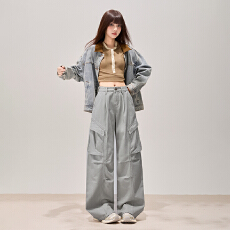 批发潮酷纯棉<b class='q'>工装裤</b>休闲阔腿牛仔裤<b class='q'>女</b>宽松贴袋松弛感褶皱个性男<b class='q'>女</b>同款