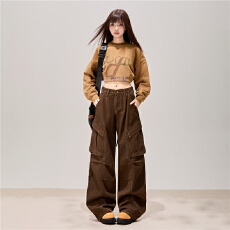 批发潮酷纯棉<b class='q'>工装裤</b>休闲阔腿牛仔裤<b class='q'>女</b>宽松贴袋松弛感褶皱个性男<b class='q'>女</b>同款