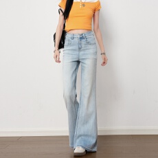 批发浅蓝色不贴<b class='q'>腿</b>弹力中低腰牛仔<b class='q'>裤</b>女2026春季新款宽松显瘦质感喇叭<b class='q'>裤</b>