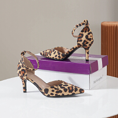 批发202欧美外贸新款时尚细跟<b class='q'>性感</b>高跟大码百搭女士单鞋