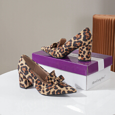 批发2026欧美外贸新款时尚大码<b class='q'>性感</b>超高跟粗跟百搭女士单鞋