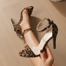 批发2026欧美外贸新款时尚细跟一字带圆头性感超高跟跨境<b class='q'>百搭</b>女士凉鞋