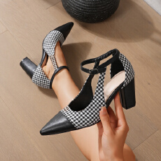 批发2026欧美外贸新款时尚粗跟鞋尖头扣带性感超高跟跨境<b class='q'>百搭</b>女士单鞋