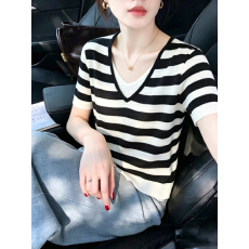 批发V领条纹短袖T恤女<b class='q'>夏</b>季显瘦百搭针织上衣黑白条纹复古条纹减龄休闲