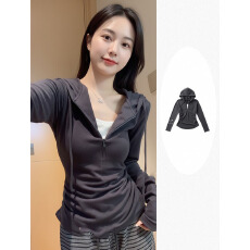 批发miu系灰色<b class='q'>假两件</b>连帽长袖t恤女早秋冬设计感半拉链修身打底衫<b class='q'>上衣</b>