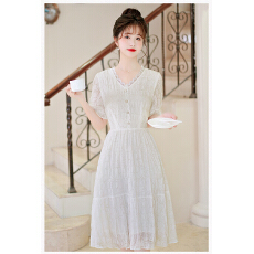 批发仙女风v领蕾丝拼接连衣裙女2025夏季新款白色显瘦遮肉淑女中长裙