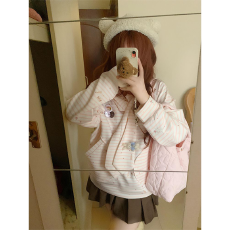 批发80件起做，包工包料，七天出货原版满印+原版别针 卫衣女