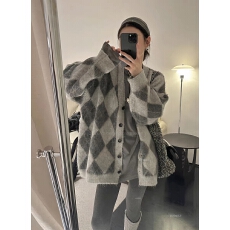 批发大码韩系女装秋冬新款胖mm拼色<b class='q'>韩版</b>撞色格子慵懒风毛针织开衫上衣