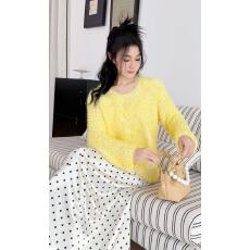 批发重工立体花朵装饰毛衣女秋冬新款<b class='q'>甜美</b>减龄软糯保暖漂亮针织衫上衣